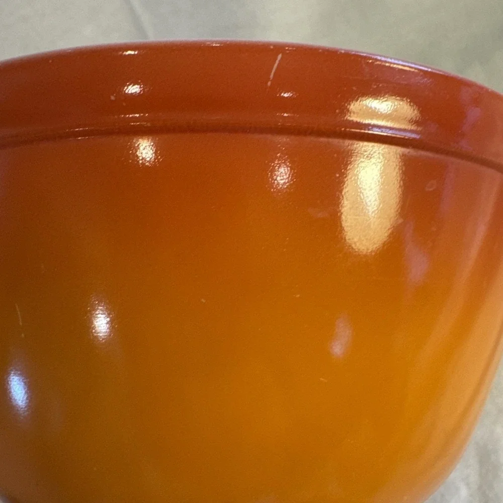 1970s PYREX Flameglo Nesting Mixing Bowls Set # 401, 402 Red-Orange Ombre 1.5 Qt